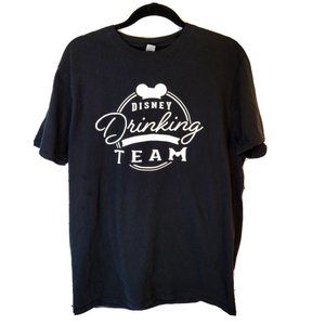Walt Disney World Epcot Drinking Around The World Team Disney Tshirt Size Large